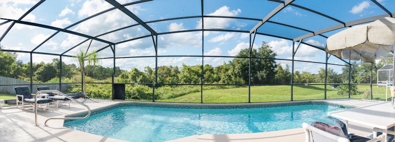 3 Bed Villa sleeps 6. Private Pool. Games Room.